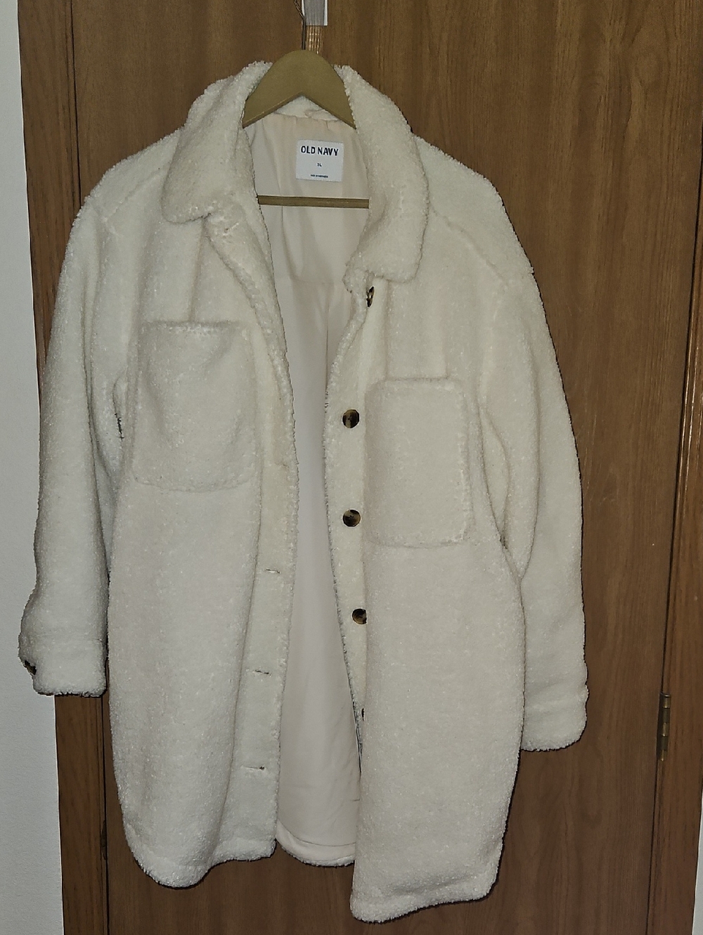 Old Navy Cream Sherpa Button-Front Teddy Jacket